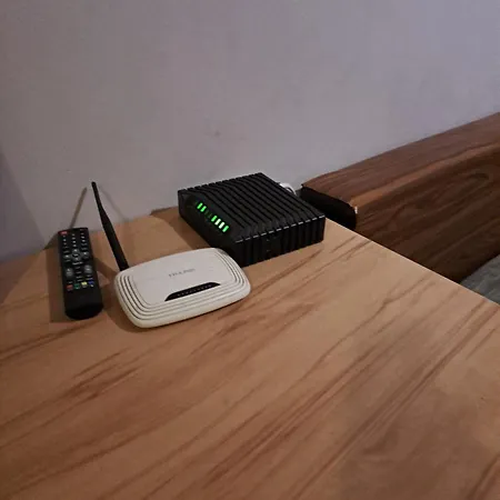 2 Raumwohnung In Apartment
